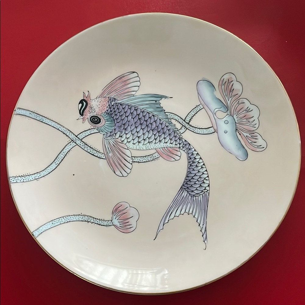 Decorative Fish Plate with Pastel Colors